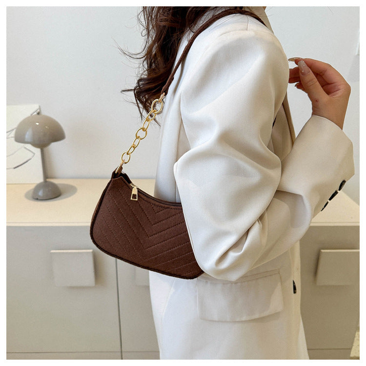 Mini bolsas de ombro para mulheres moda feltro bolsa feminina design avançado bolsas nas axilas belas bolsas crescente alforje 2024