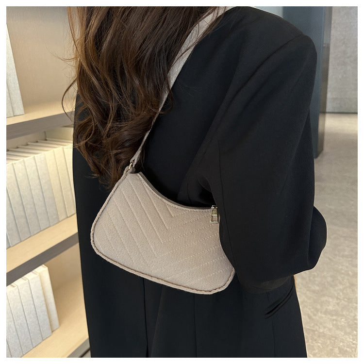Mini bolsas de ombro para mulheres moda feltro bolsa feminina design avançado bolsas nas axilas belas bolsas crescente alforje 2024