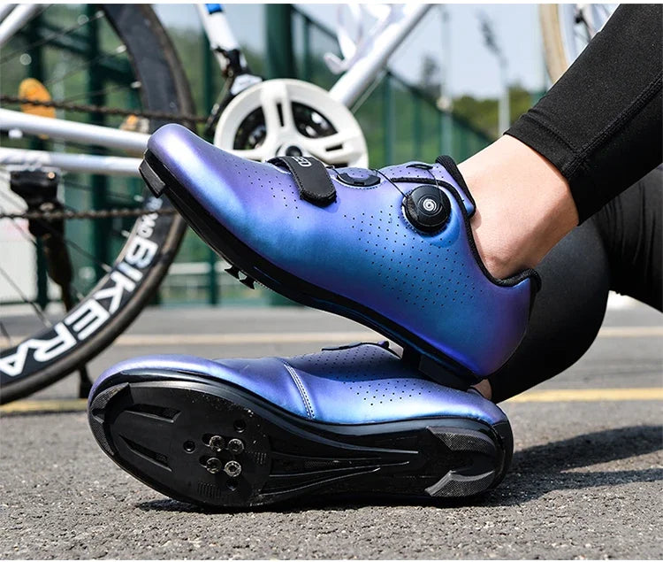 Tênis profissional masculino ultraleve fivelas duplas sapatos de ciclismo mtb luminoso sapatos de bicicleta de estrada auto-bloqueio sapatos de grampo de bicicleta