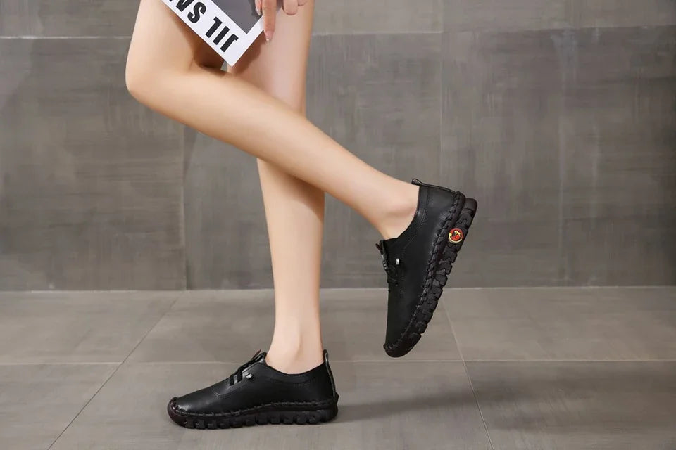 Sapatos esportivos femininos de couro pu, tamanho grande 35-43 jardas, tênis de corrida, fundo plano com tiras elásticas, tênis para mulheres