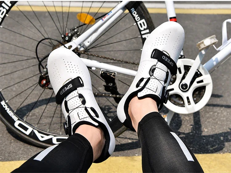 Tênis profissional masculino ultraleve fivelas duplas sapatos de ciclismo mtb luminoso sapatos de bicicleta de estrada auto-bloqueio sapatos de grampo de bicicleta