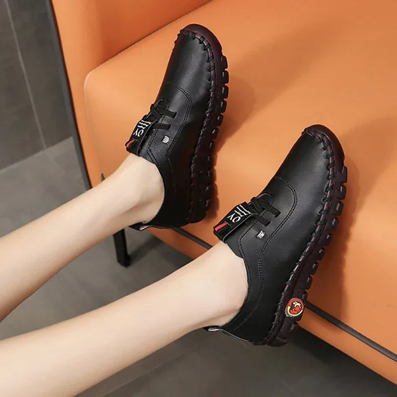 Sapatos esportivos femininos de couro pu, tamanho grande 35-43 jardas, tênis de corrida, fundo plano com tiras elásticas, tênis para mulheres