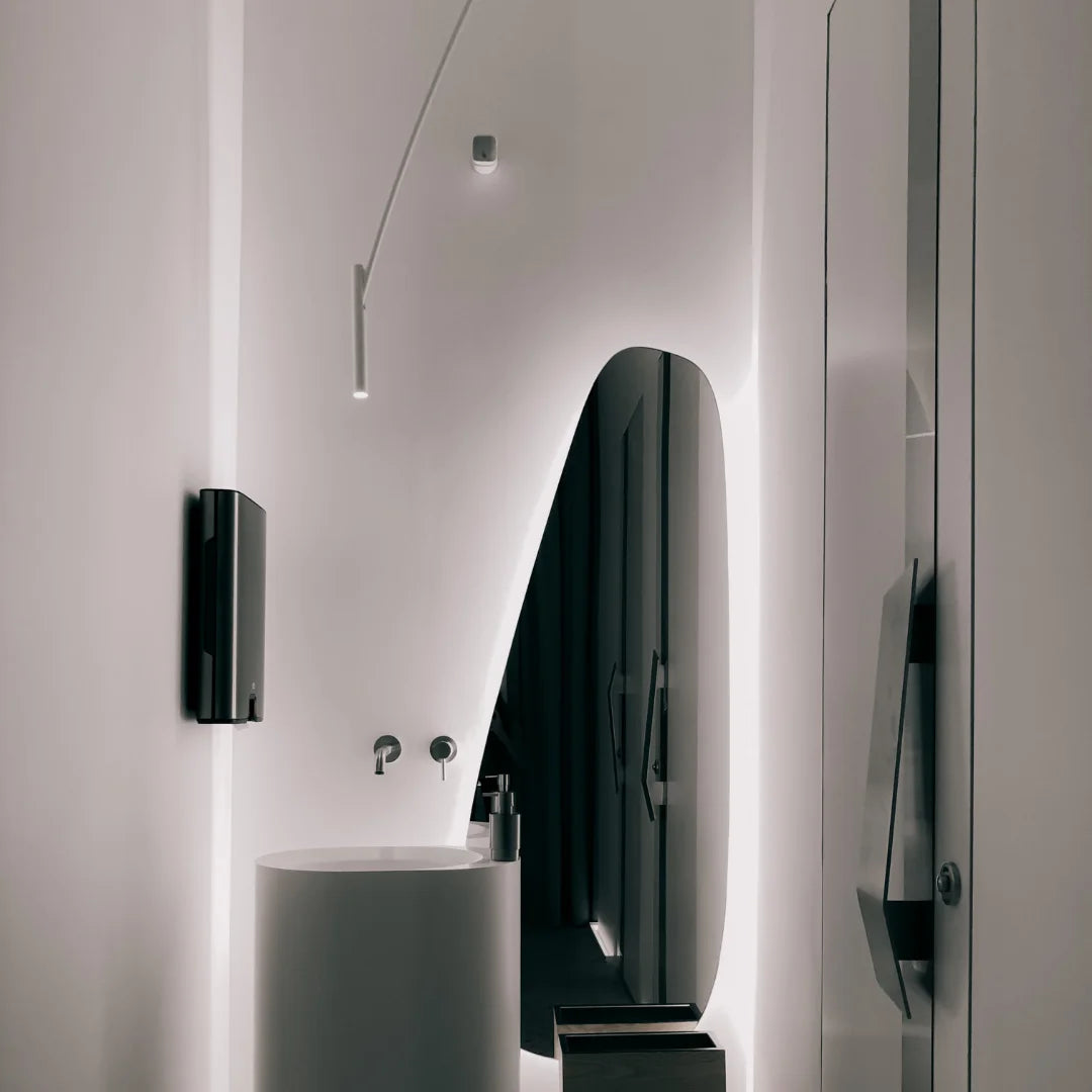 Fita Led 5050 5 Metros Com Silicone Ip65 Cor De Luz Branco Frio 6000k + Fonte 12v Bivolt