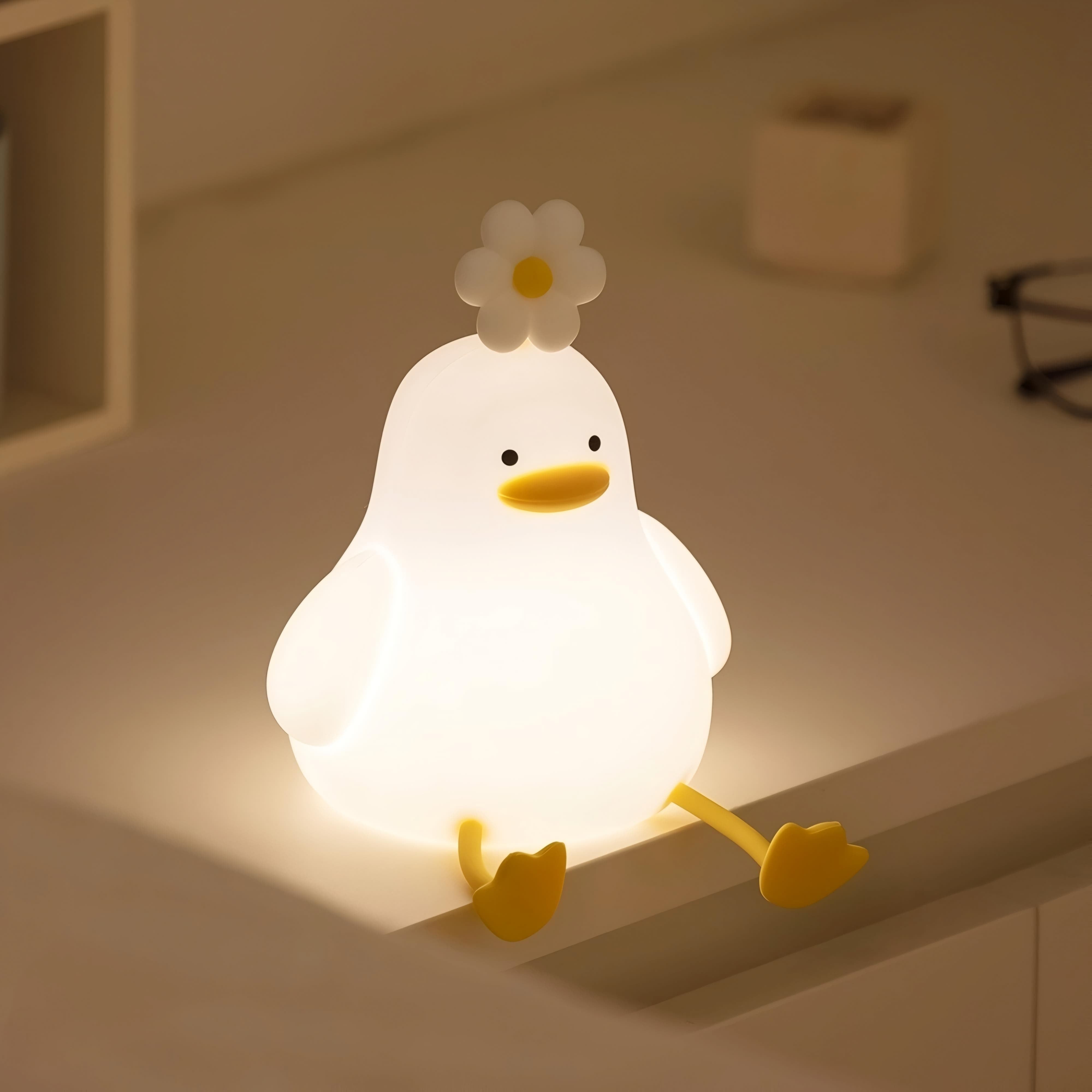 Luminária Infantil Abajur Siliconado Pato Florzinha Luz Quente LE-5861 (LUMINLE